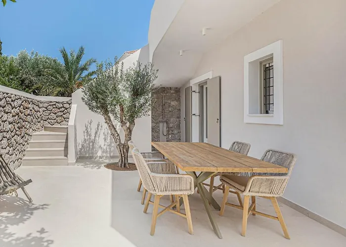 Pearl House - Luxurious New Beach Villa In Spetses Stunning View